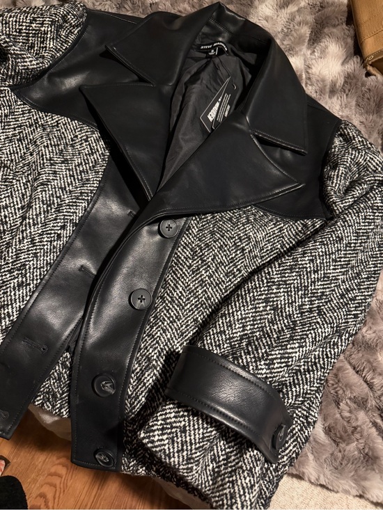Steve Madden Other - Steve Madden Mercedes coat